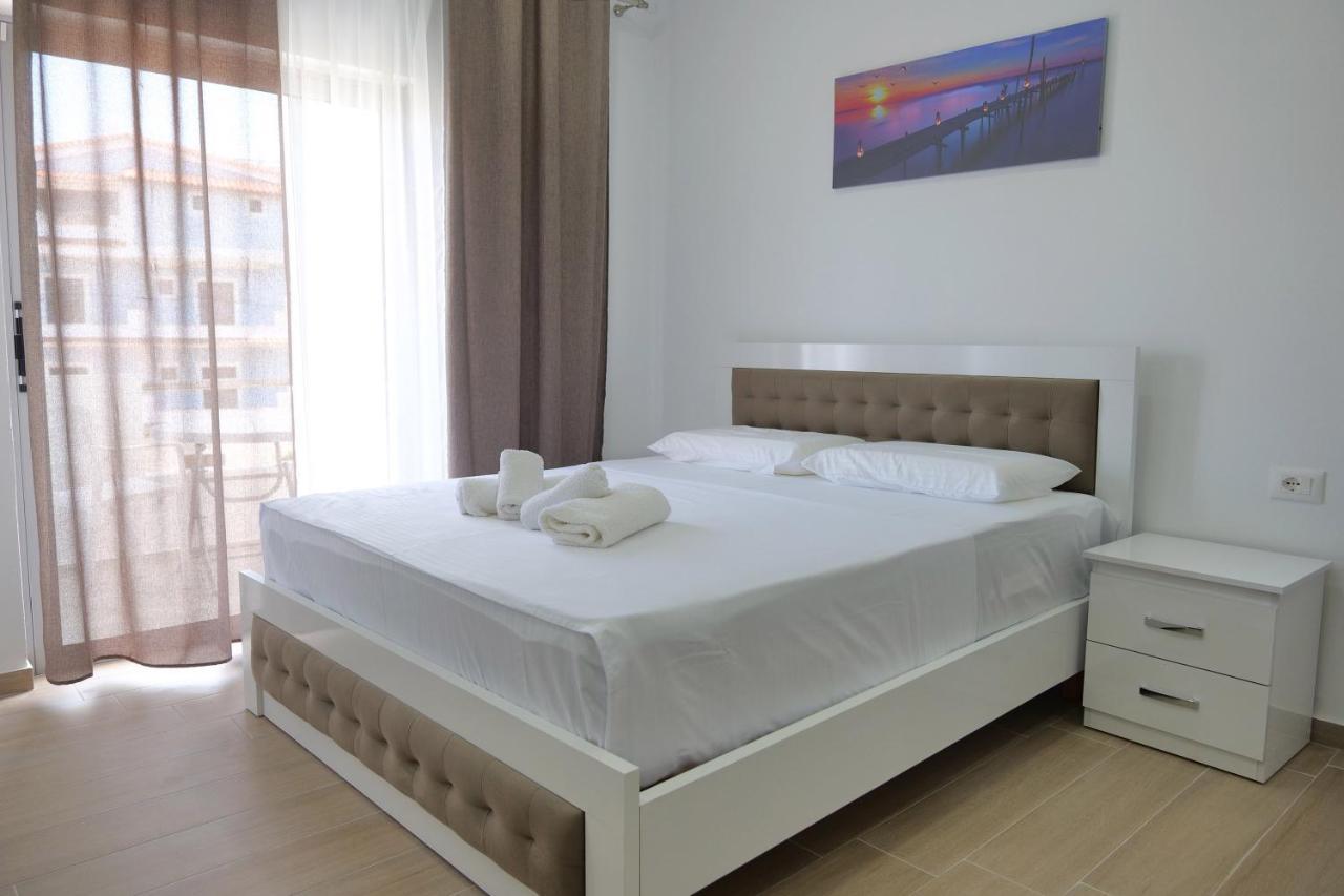 Iljo Apartments Ksamil Exteriér fotografie