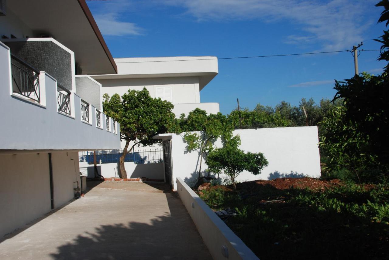 Iljo Apartments Ksamil Exteriér fotografie